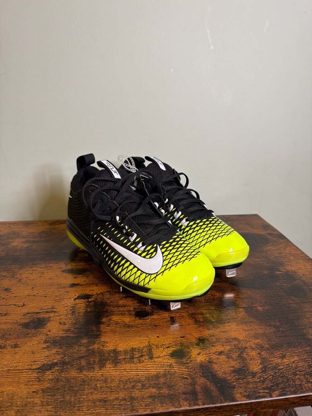 NWOT Nike Lunar Trout 2 Pro Metal Baseball Cleats Black Volt 807133-017